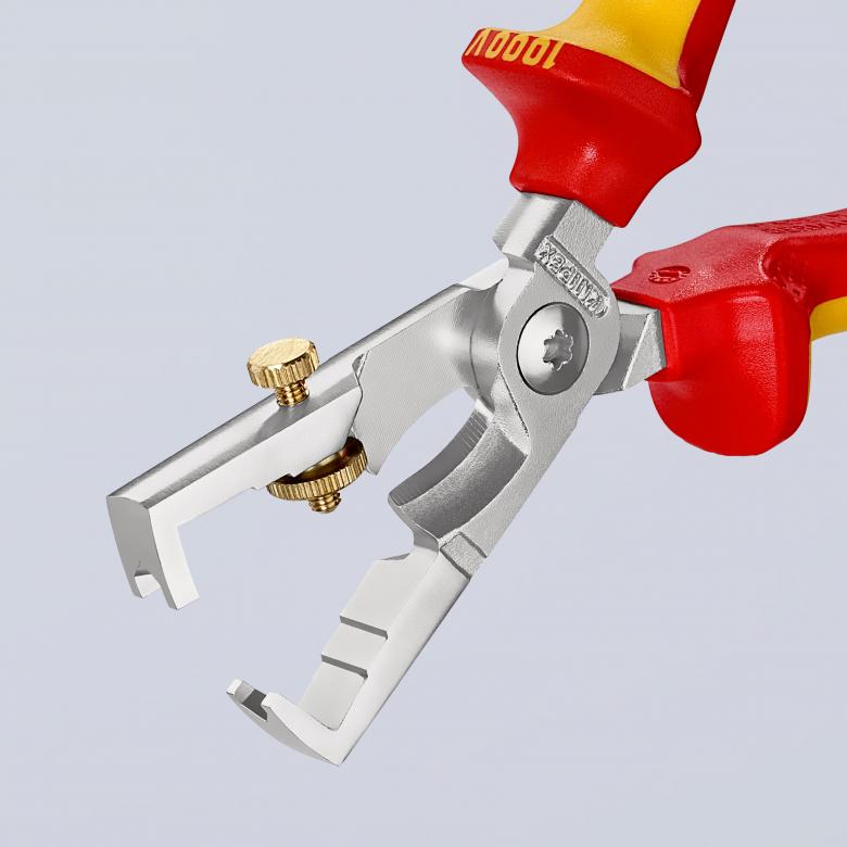 https://shop.cotra.hr/wp-content/uploads/2026/04/klijesta-za-skidanje-izolacije-180-mm-sa-skarama-za-kabele-1000v-knipex-13-66-180-b7a5a26b.jpg