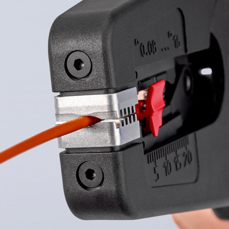 https://shop.cotra.hr/wp-content/uploads/2026/04/klijesta-za-skidanje-izolacije-automatska-008-16-mm2-precistrip16-knipex-12-52-195-edd2effd.jpg